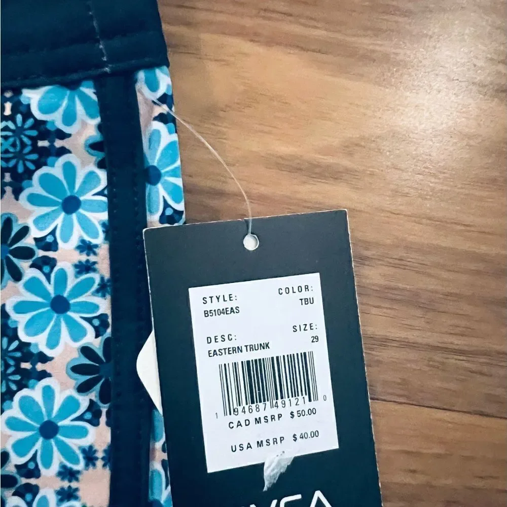 RVCA boys swim trunks size 29 NWT